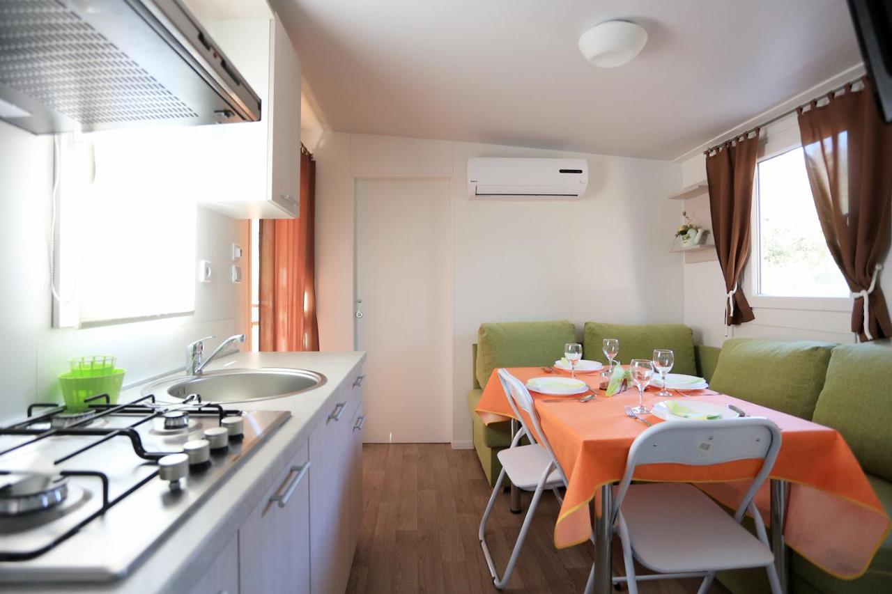 Mobile Homes-Slanica Murter Exterior photo